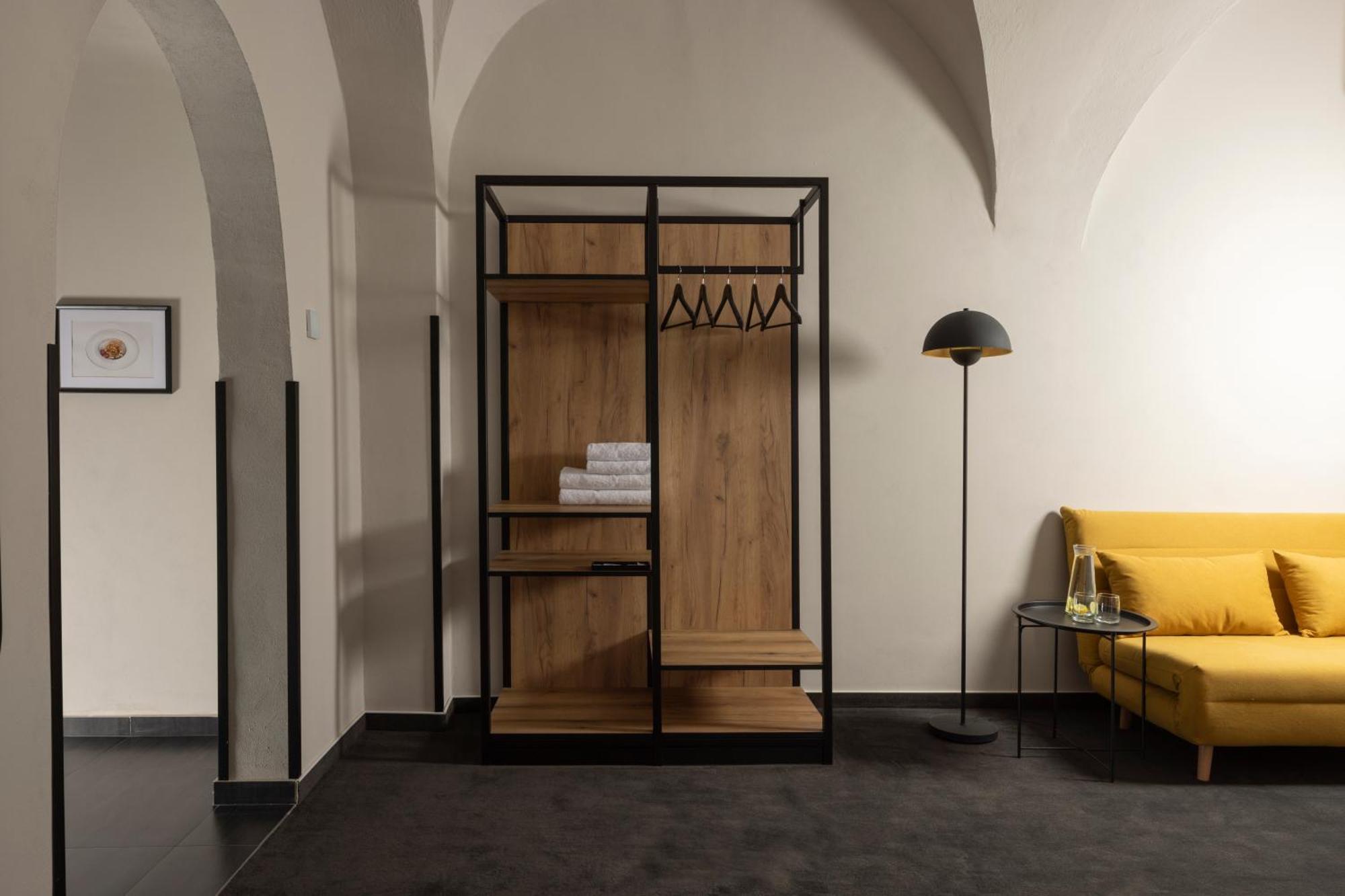 Hotel Savorsky イフラヴァ エクステリア 写真